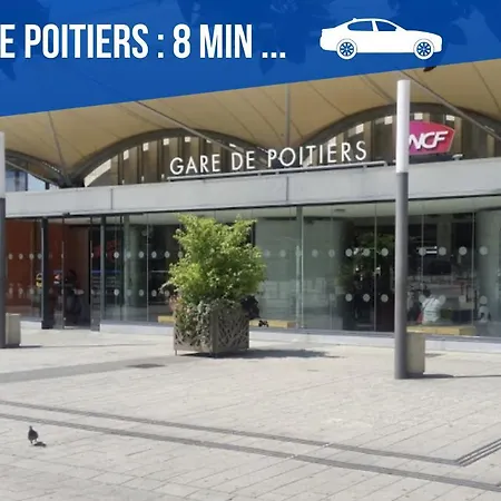 Studio Simplicien *Cosy* Plein Centre Ville De Poitiers *Tv* Wifi *Cafe* Exterior photo